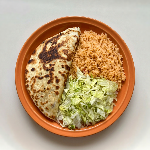 Fajitas Quesadilla Lunch.